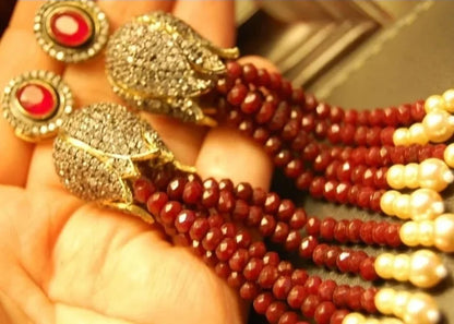 TUSSLE EARRINGS IN RED