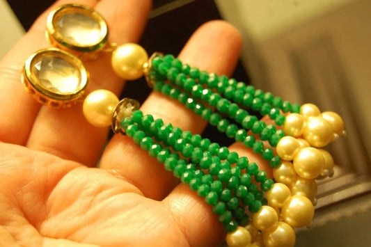 GREEN TUSSLE EARRING