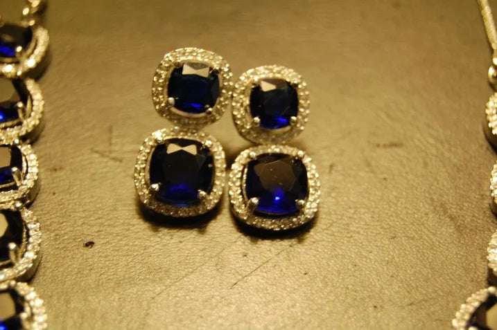 SAPPHIRE BLUE & ZIRCON NECKLACE SET