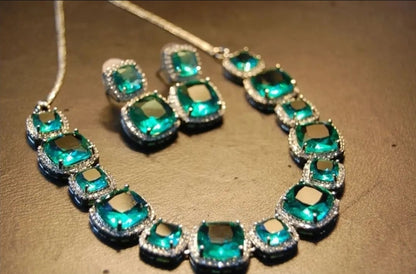 ELEGANT SEA GREEN STONE & ZIRCON SET
