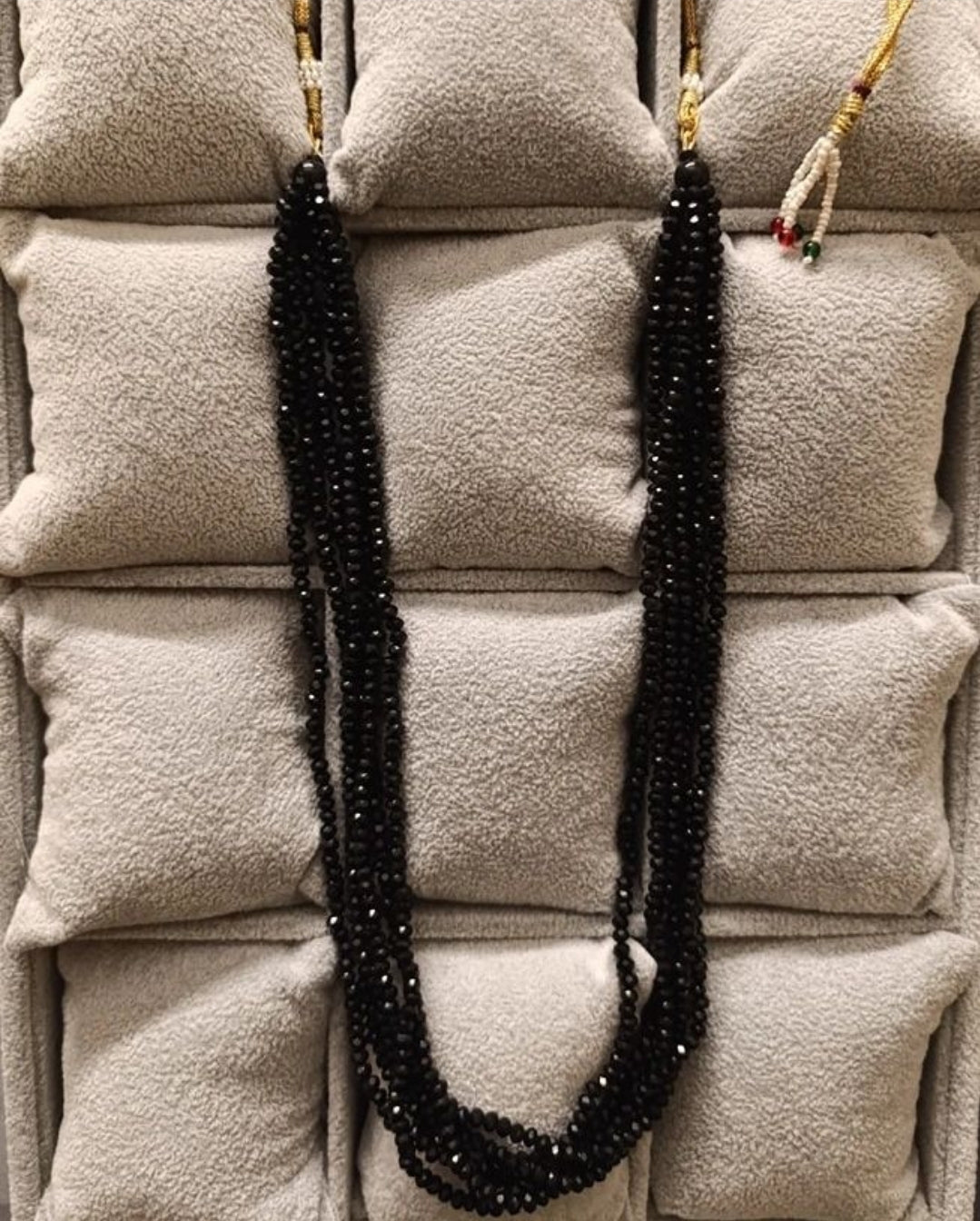 BLACK MALA