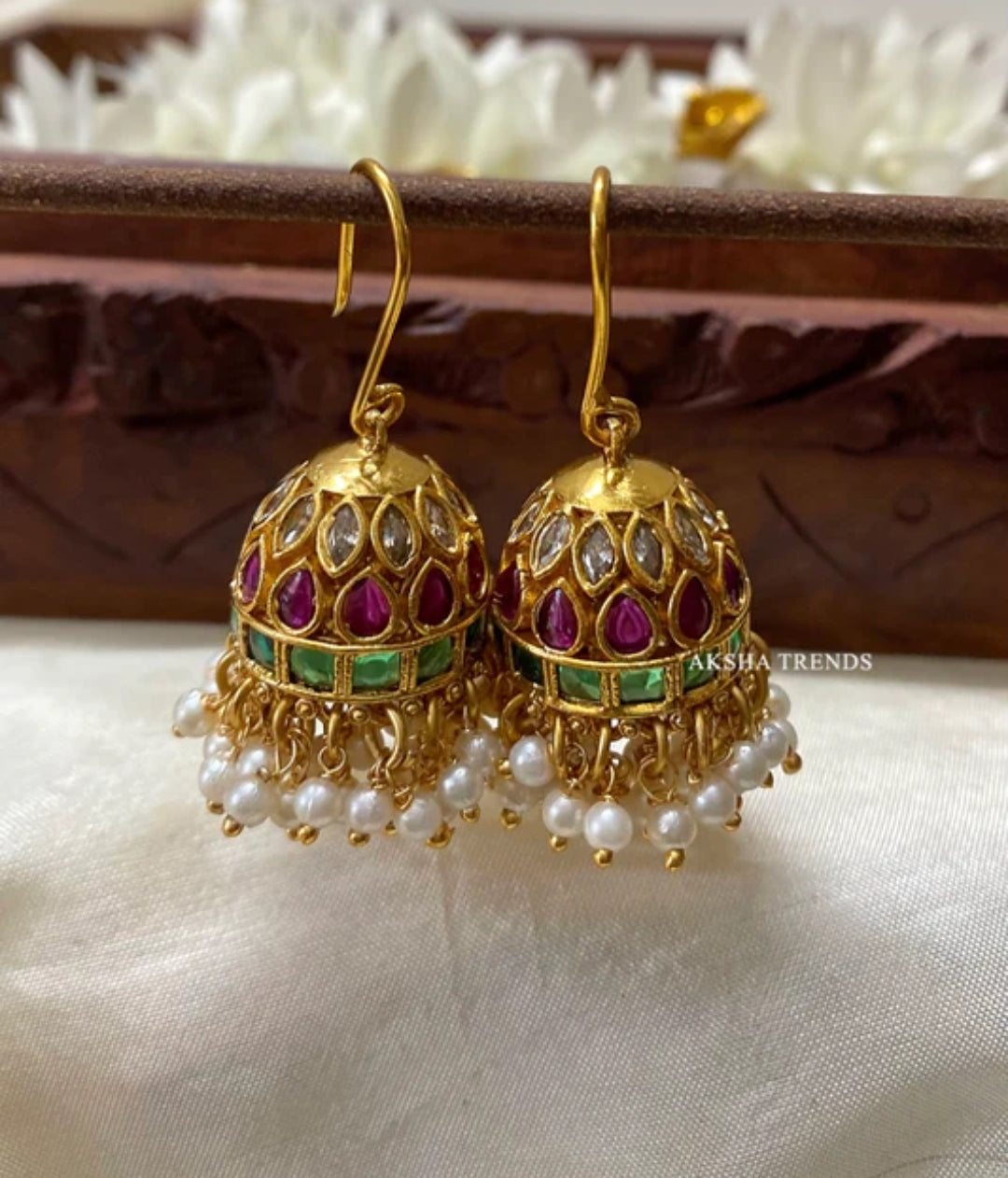 JHUMKIS IN RED & GREEN WITH PEARLS