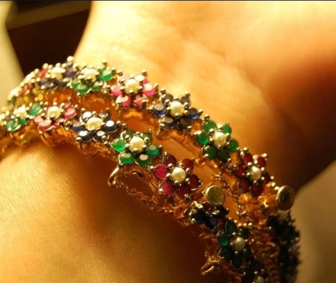 MULTI STONE FLORAL  BANGLES