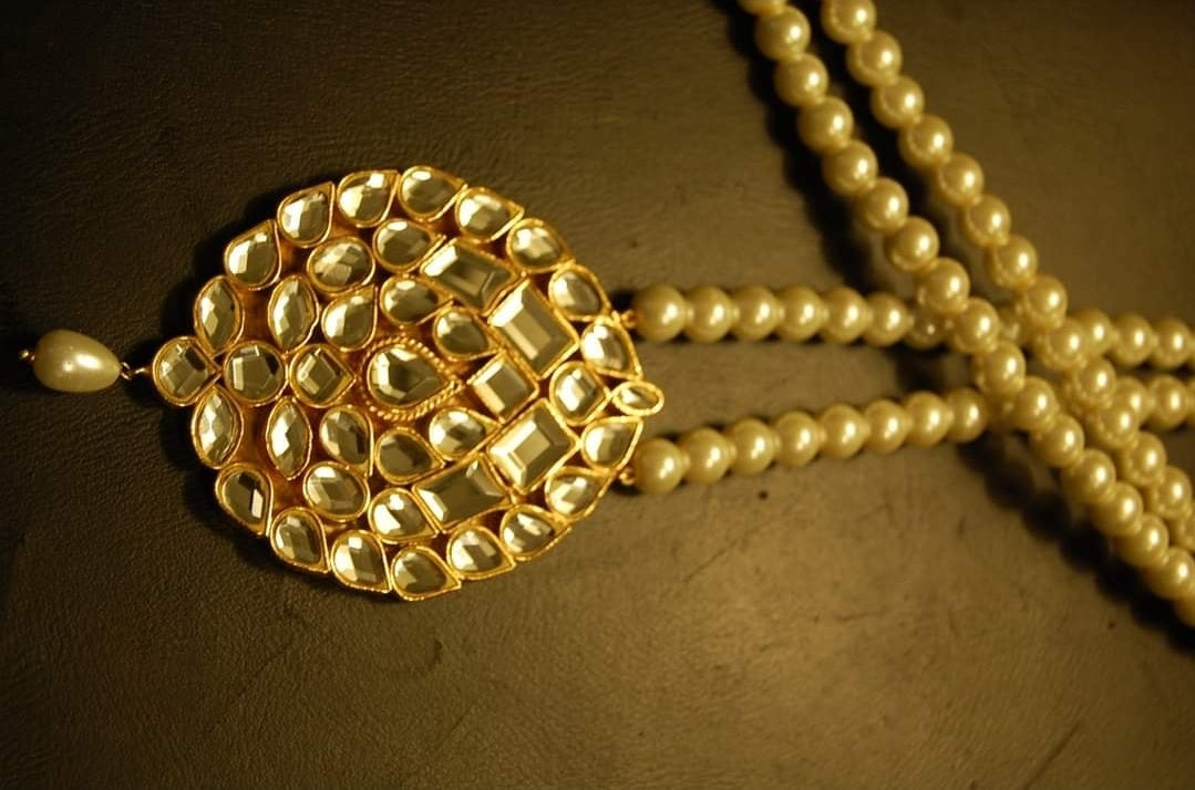 KUNDAN & PEARL MALA