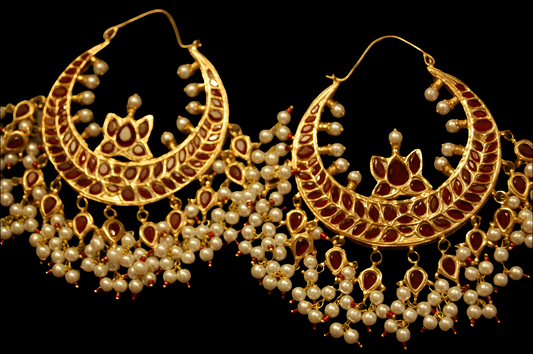 LARGE BALAS IN RED & PEARLS