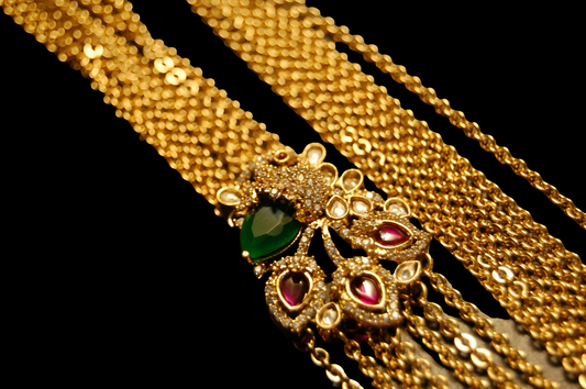PEACOCK BROOCH CHAIN