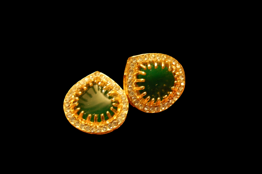 SMALL GREEN EARRINGS WITH ZIRCONS