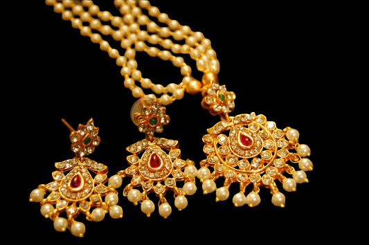 SOUTH INDIAN PEARL NECKLACE SET IN RED, GREEN & ZIRCON