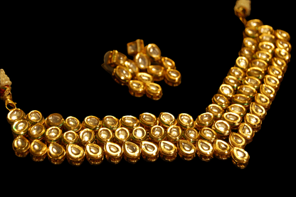 KUNDAN GULUBAND SET