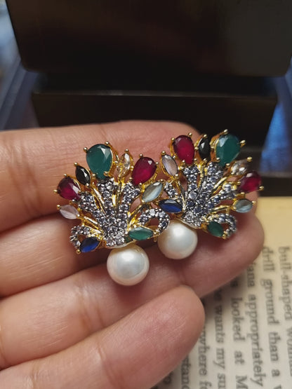 MULTI EARRINGS WITH PEARLS