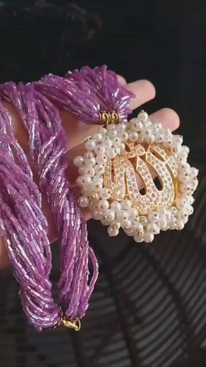 CALLIGRAPHIC PENDENT IN PINK MALA