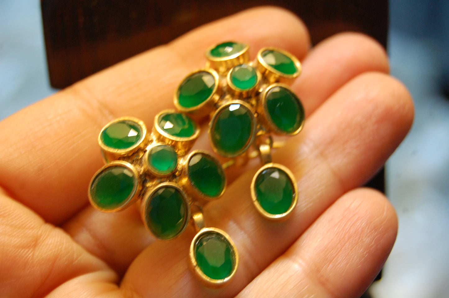 GREEN FLORAL EARRINGS