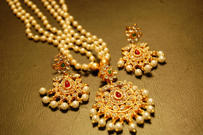 SOUTH INDIAN PEARL NECKLACE SET IN RED, GREEN & ZIRCON