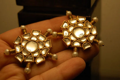 FLORAL KUNDAN & PEARL EARRINGS