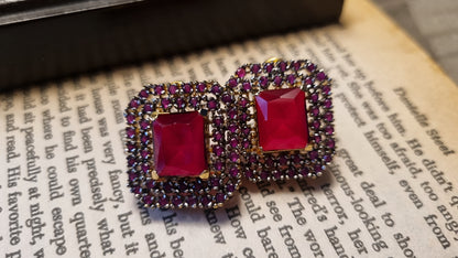 RED SQUARE EARRINGS