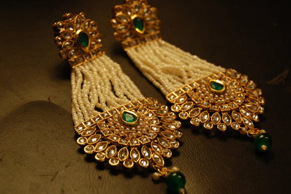 JHOOMAR STYLE EARRINGS IN KUNDAN, PEARLS & GREEN