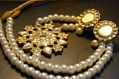 KUNDAN & PEARL MALA SET