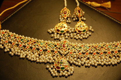 NAURATAN MULTI & PEARLS CHOKER SET
