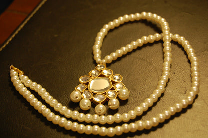 KUNDAN & PEARL MALA
