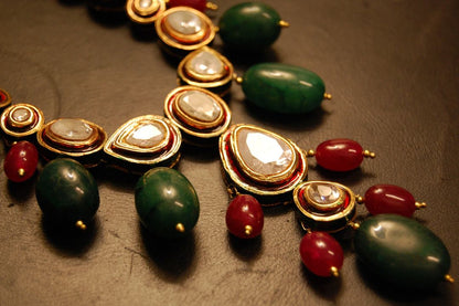 POLKI KUNDAN MALA IN RED & GREEN