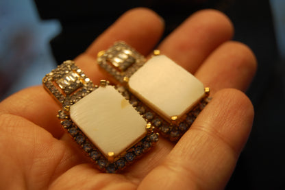 WHITE & ZIRCON EARRINGS