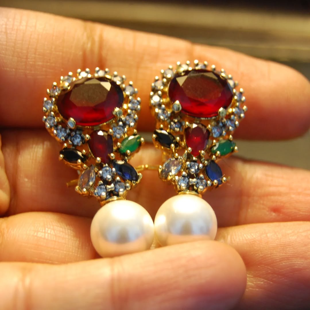 MULTI & PEARL EARRINGS