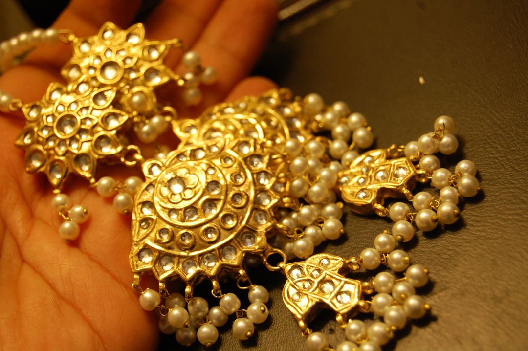 KUNDAN & PEARLS MAGAR EARRINGS