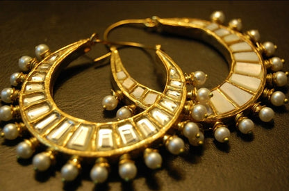 DOUBLE SIDED KUNDAN & MOTHER OF PEARL BALAS