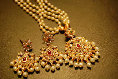 SOUTH INDIAN PEARL NECKLACE SET IN RED, GREEN & ZIRCON