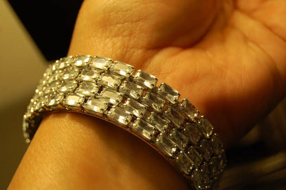 SET OF 4 ZIRCON BANGLES IN  SILVER BASE