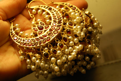 BALAS IN RED & PEARLS