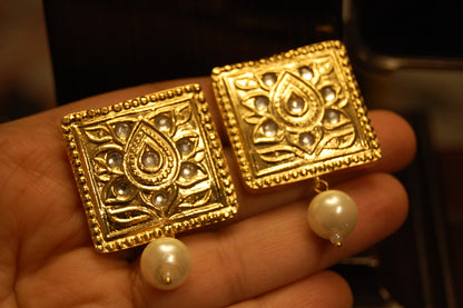 KUNDAN EARRINGS