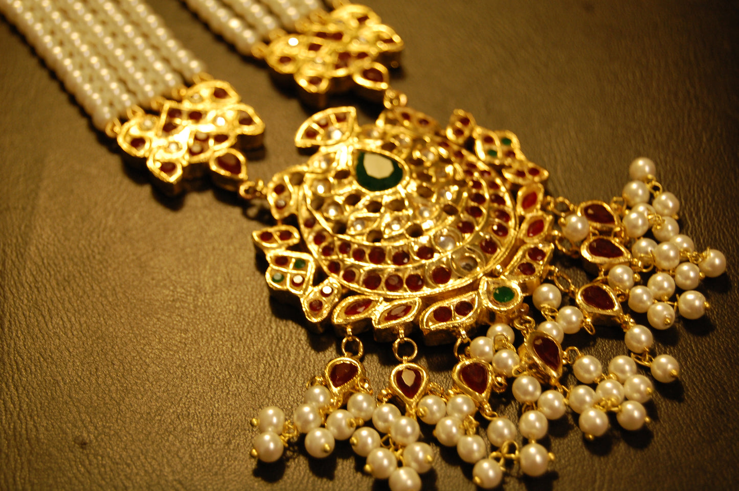 GREEN & RED KUNDAN MALA