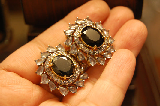 BLACK & GREY EARRINGS