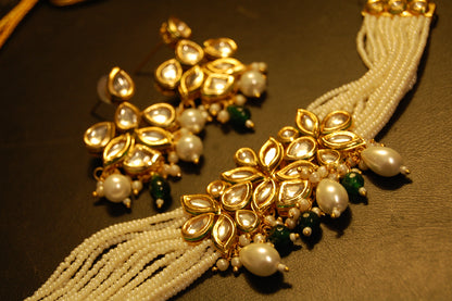 ELEGANT PEARL CHOKER SET IN GREEN