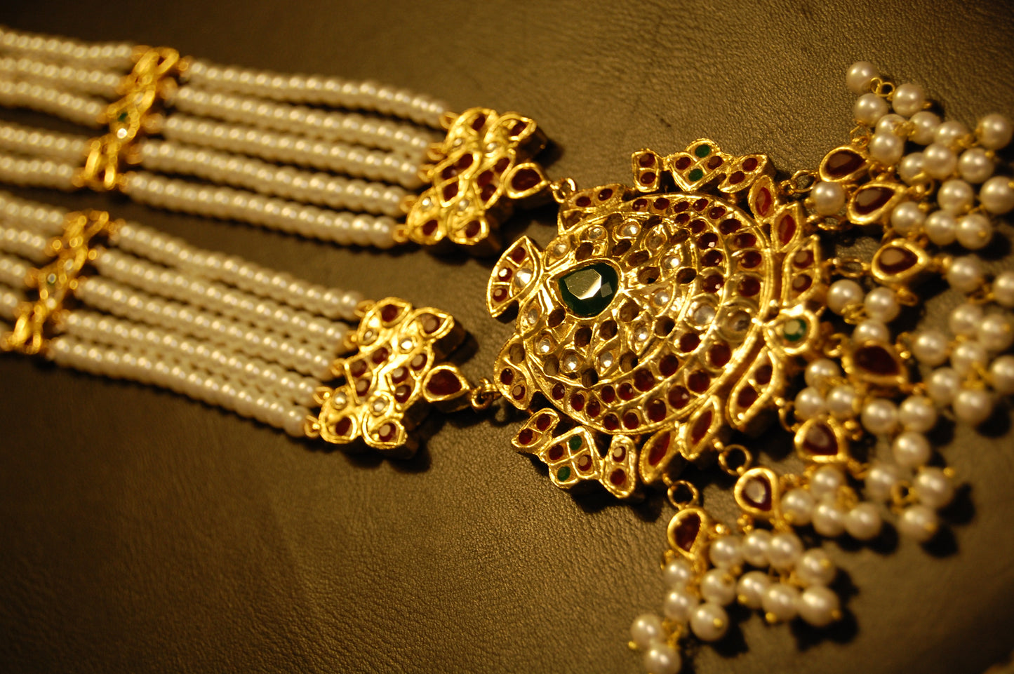 GREEN & RED KUNDAN MALA