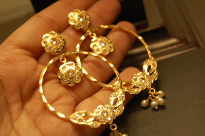 TRADITIONAL BALAS IN ZIRCONS