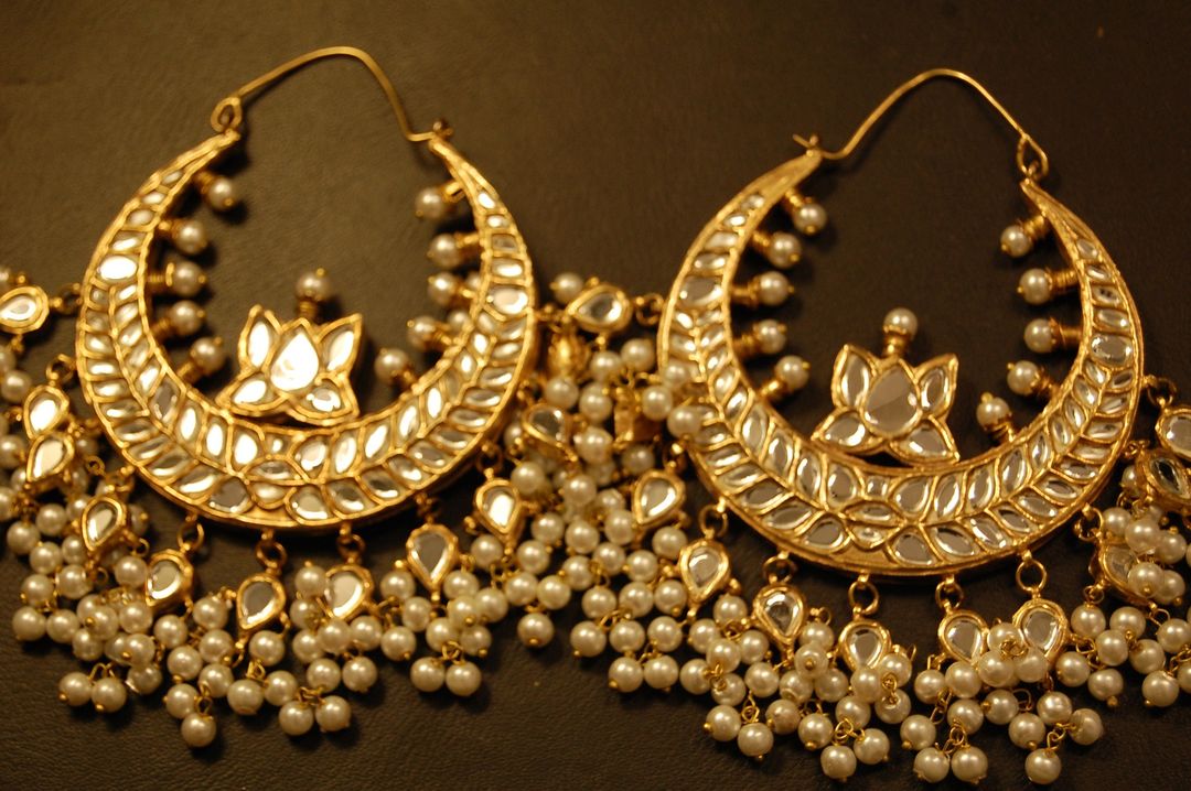LARGE BALAS IN KUNDAN & PEARLS