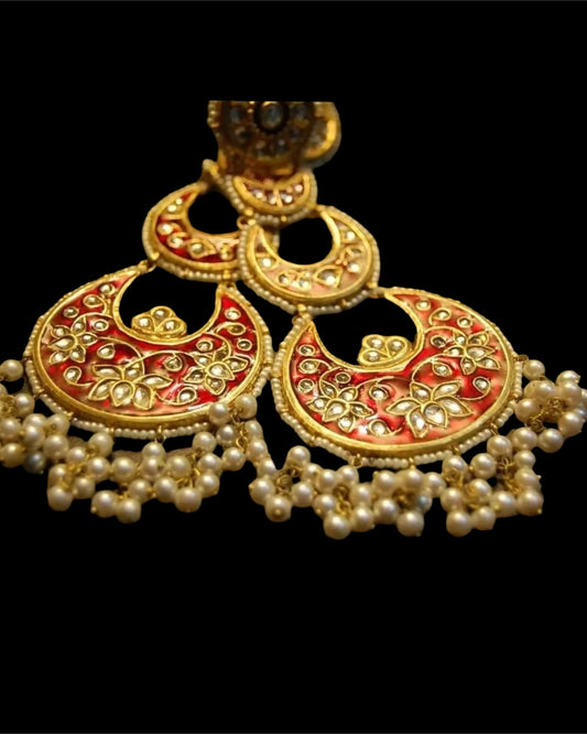 LONG KUNDAN & RED MEENA EARRINGS