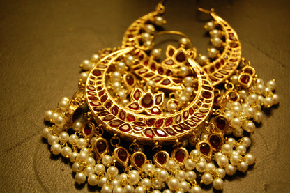 BALAS IN RED & PEARLS