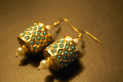 GORGEOUS DHOLKI EARRINGS IN FEROZI STONES