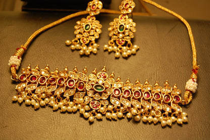 SOUTH INDIAN CHOKER SET IN RED & GREEN