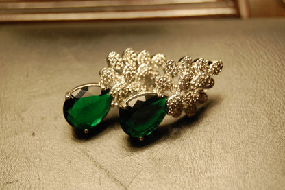 AMERICAN DIAMOND EARRINGS IN EMERALD GREEN