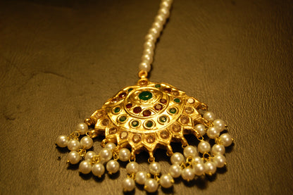 RED, GREEN TIKKA WITH PEARLS