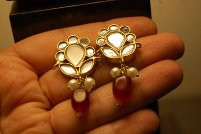 RED KUNDAN EARRINGS