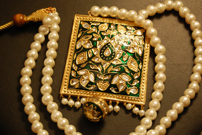GREEN KUNDAN & MEENA MALA