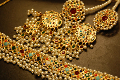 NAURATAN MULTI & PEARLS CHOKER SET