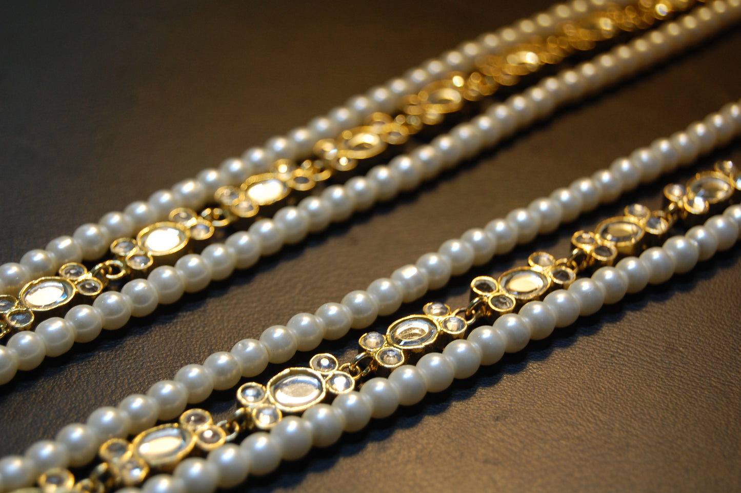 KUNDAN & PEARLS MALA