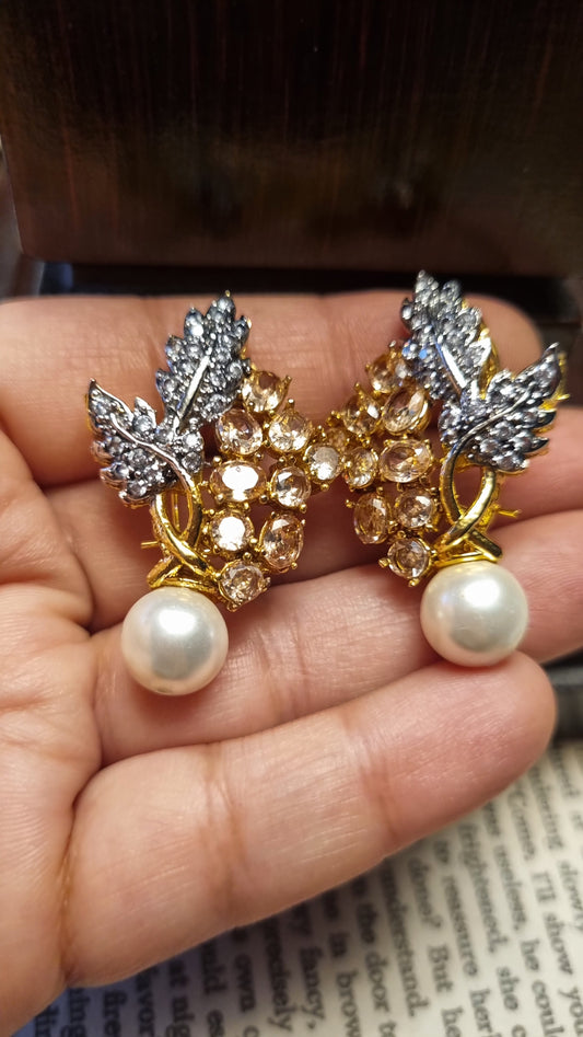 CHAMPAGNE & ZIRCON EARRINGS