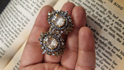 CHAMPAGNE EARRINGS